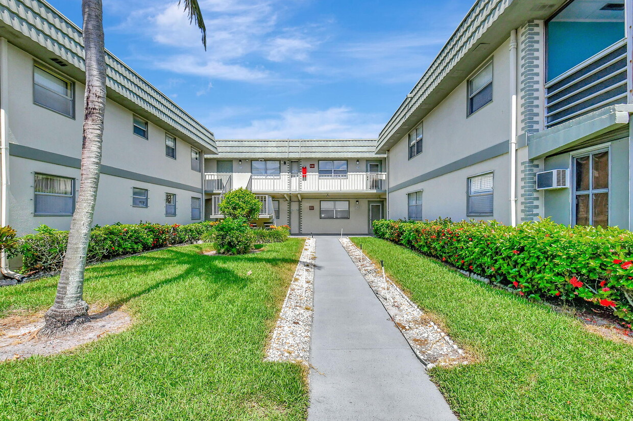 180 Brittany Terrace, Delray Beach, FL 33446 - Condo for Rent in Delray ...