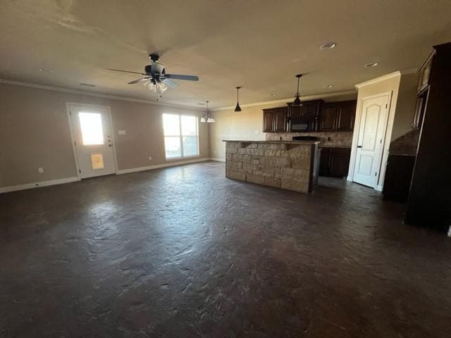 Building Photo - 3844 Carrera Ln