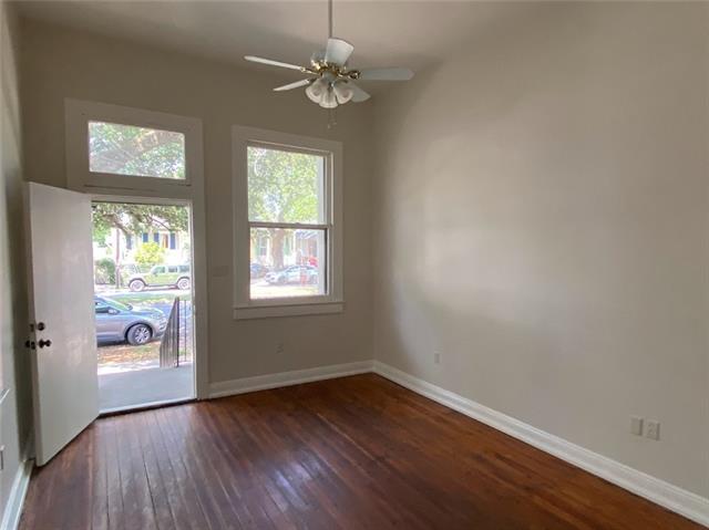 Foto del edificio - 4040 Banks St