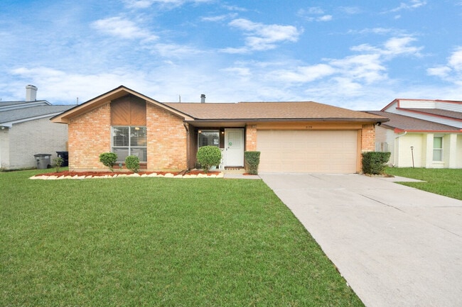 Building Photo - 2179 Fort Laramie Dr