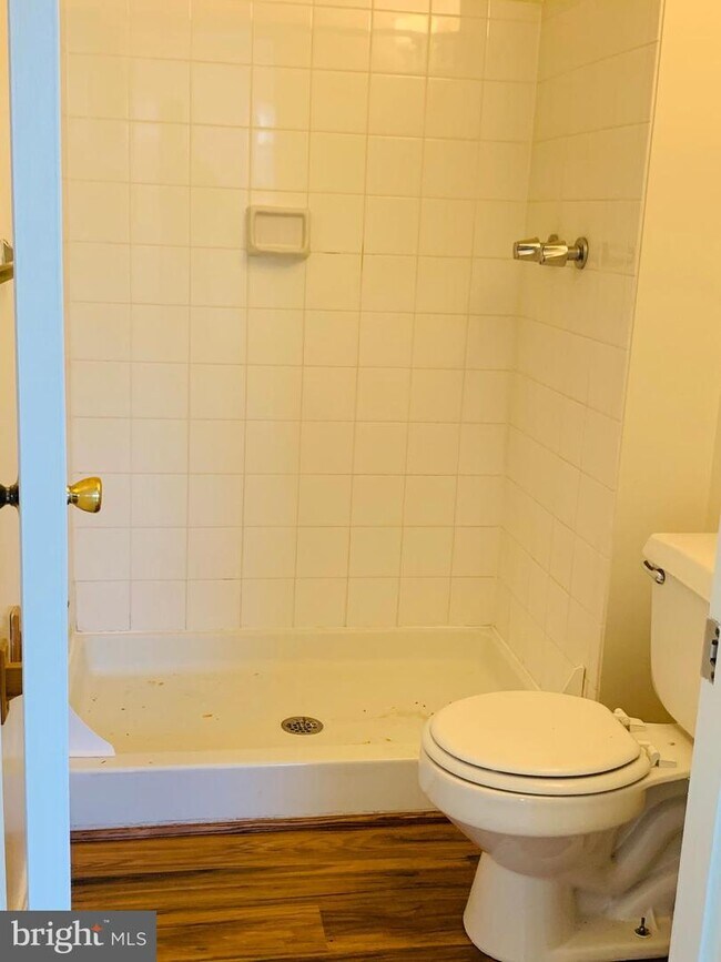 Foto del edificio - 7644 Elioak Terrace