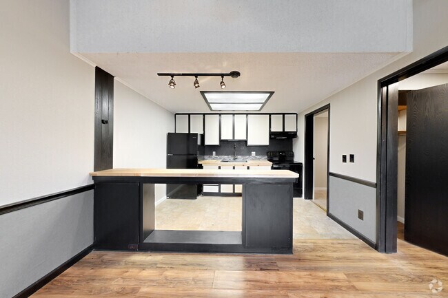 1BR, 1BA - 600SF | Cocina - Lakeshore Apartments