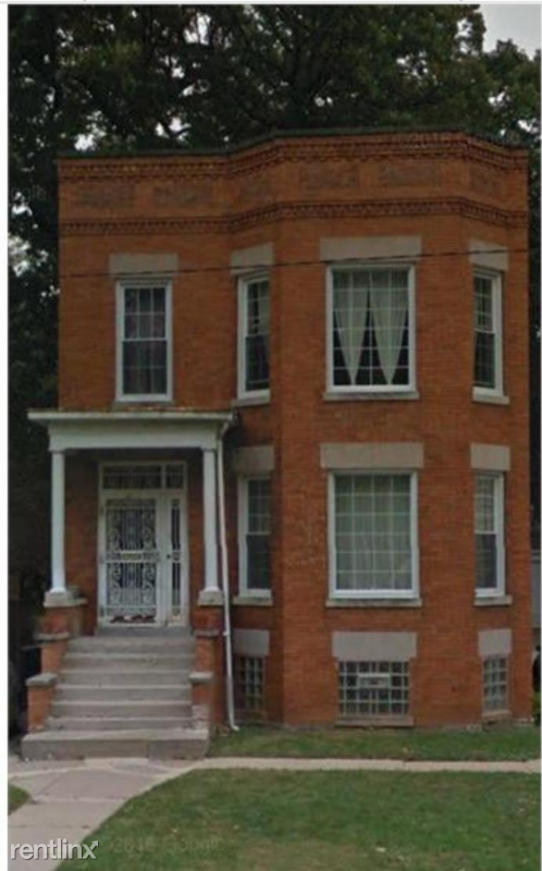Primary Photo - 9817 S Vanderpoel Ave