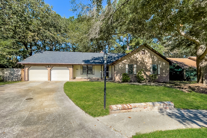 Foto principal - 1109 Stone Pines Rd