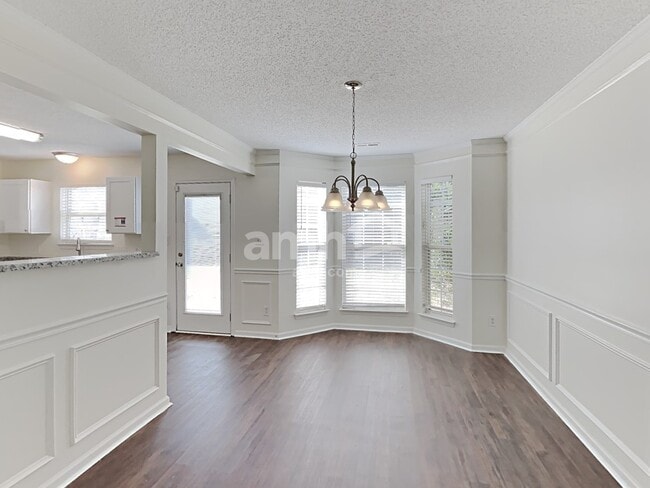 Foto del edificio - 2924 Compton Ct NW