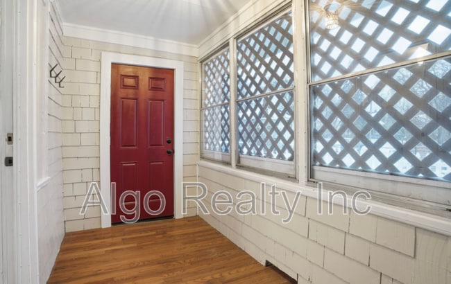 Building Photo - 308 E 39th St