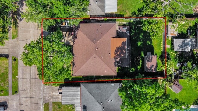 Foto del edificio - 730 Columbia Ln
