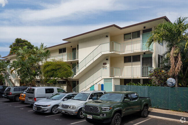 Building Photo - Diamond Head Alii