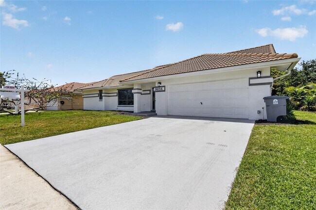 Foto del edificio - 9654 Sun Pointe Dr