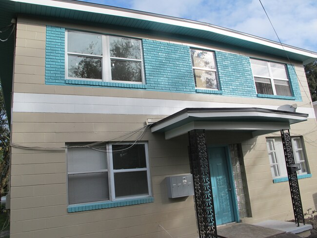 Foto del edificio - 849 W 30th St