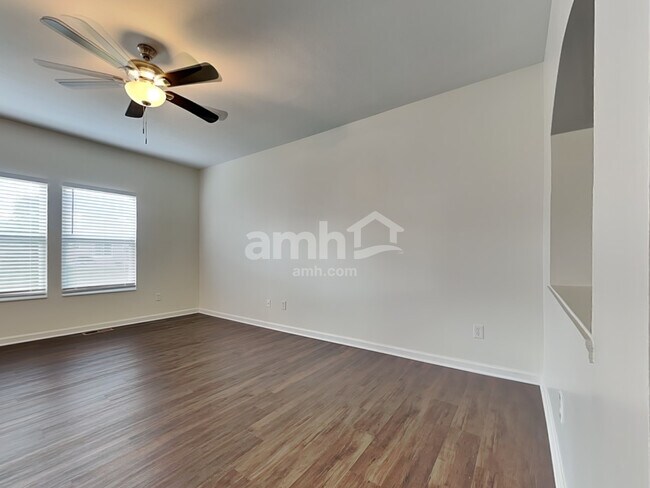Foto del edificio - 20 Belwood Ct