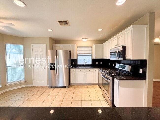 Foto del edificio - 2315 Chestnut Path