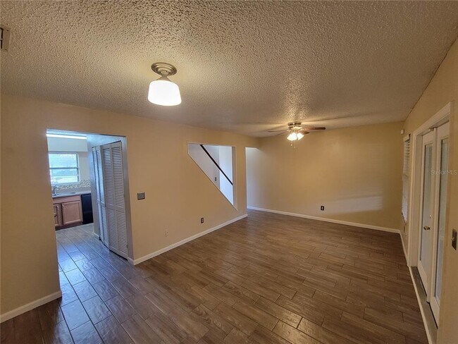 Foto del edificio - 3441 Oak Trail Ct