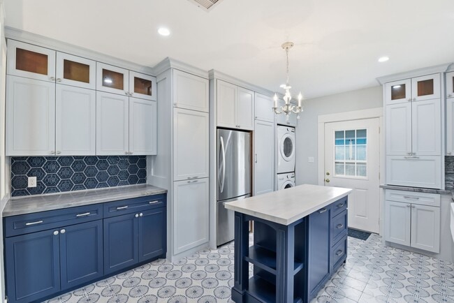 Foto del edificio - 2415 38th St