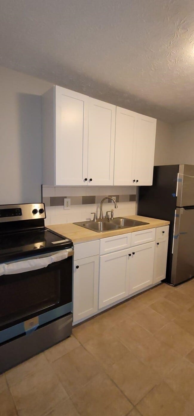 Foto del edificio - 2888 Parrott Ave NW