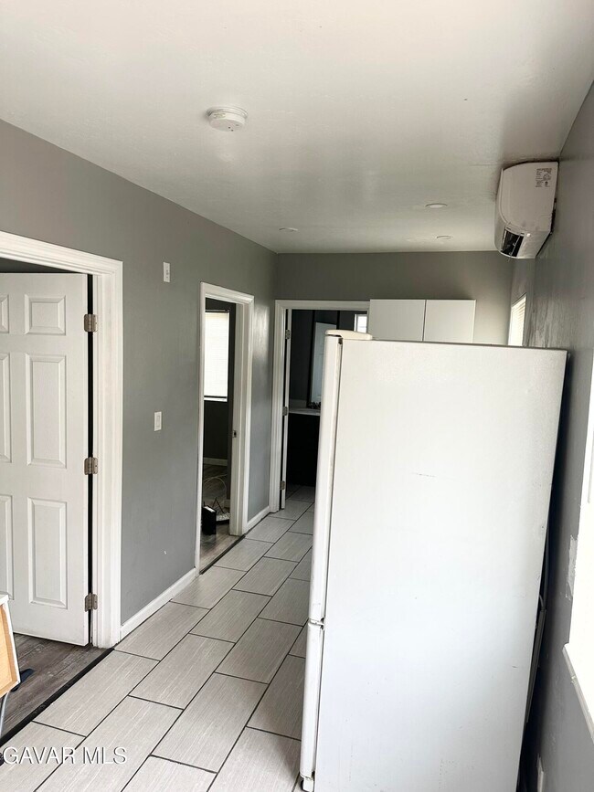 Foto del edificio - 45517 Corkwood Ave