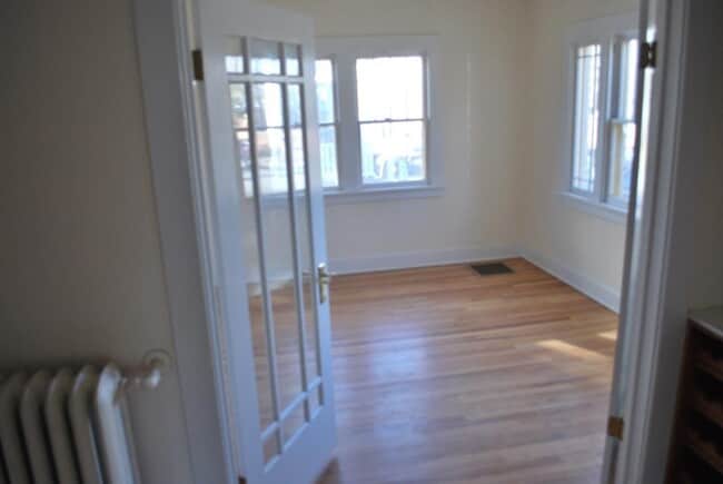 Building Photo - Brick Bungalow on 10th and Euclid