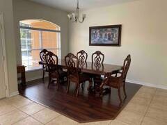 Foto del edificio - 5540 Allamanda Ave