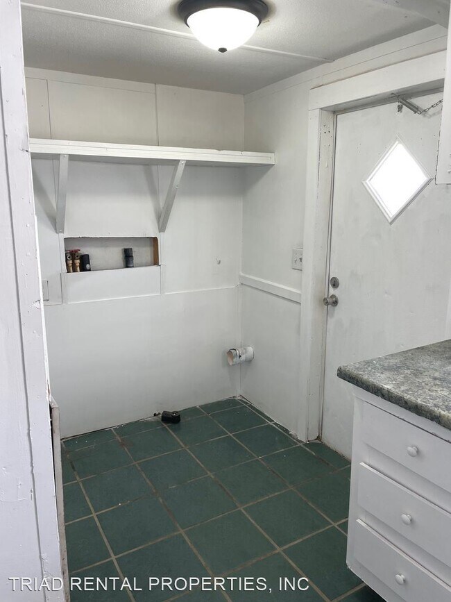 Foto del edificio - 3 br, 2 bath House - 215 SANDY VALLEY