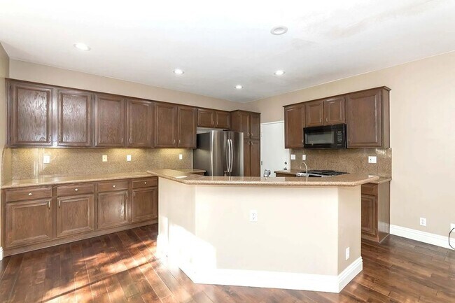 Foto del edificio - 8704 E Wiley Way