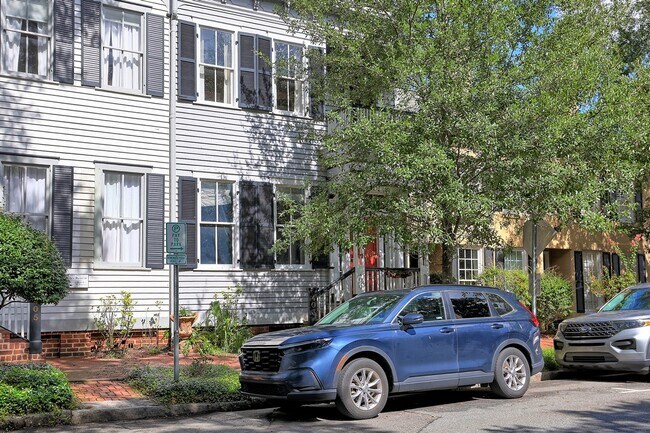 Foto del edificio - 403 Tattnall St