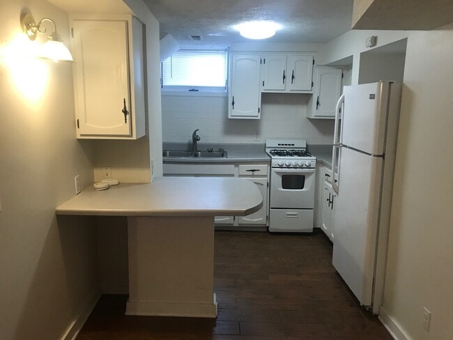 Building Photo - 2917 Jackson St