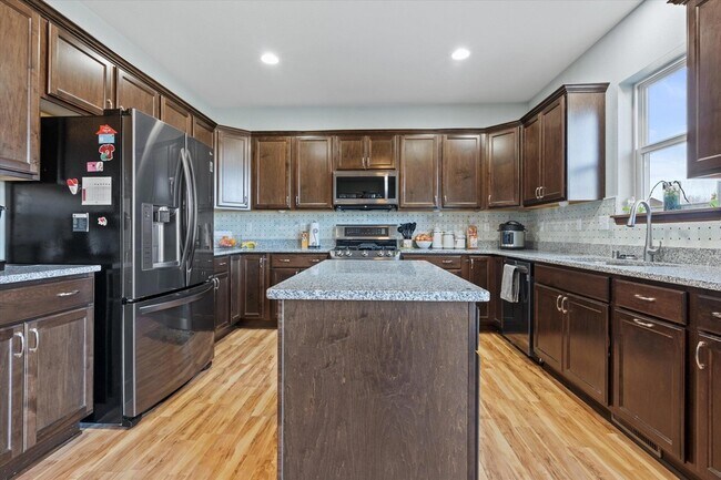 Foto del edificio - N42W22770 Beacon Ct
