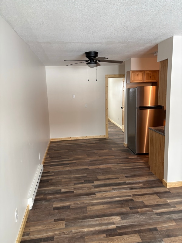 Building Photo - 405 Short St