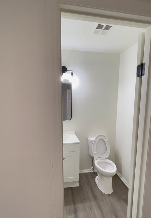 Building Photo - 273 Bomba St