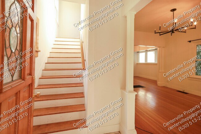 Foto del edificio - 478 E 5th St