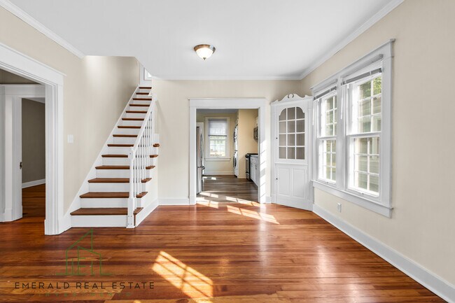 Building Photo - 837 Parkway Dr