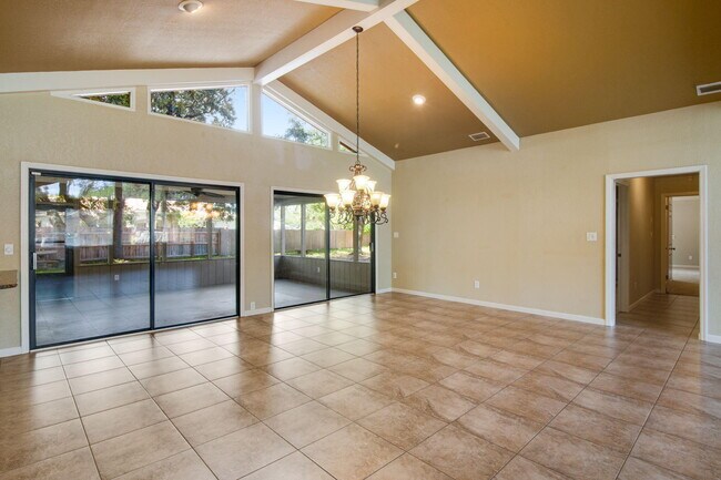Foto del edificio - 6 Muskogee Ln