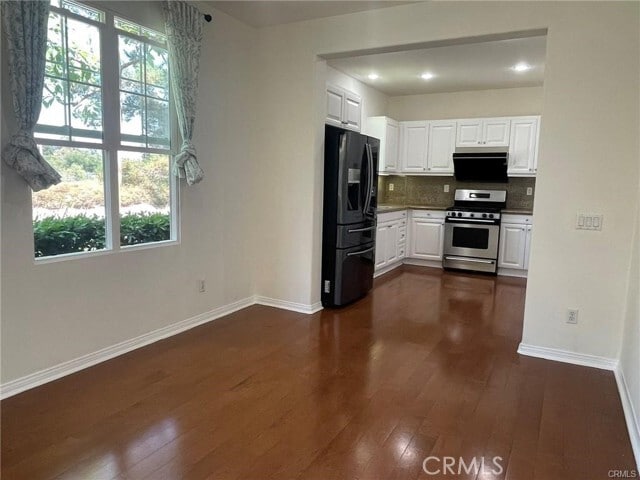 Building Photo - 18 Sonata St