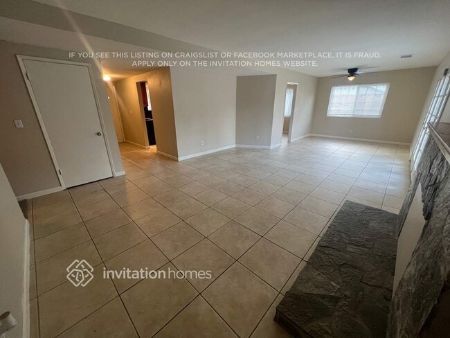 Building Photo - 1305 Morrison Dr