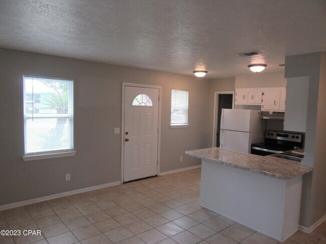 Foto del edificio - 2524 Beech St