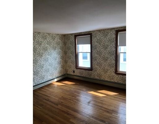 Primary Photo - 34 Quincy St