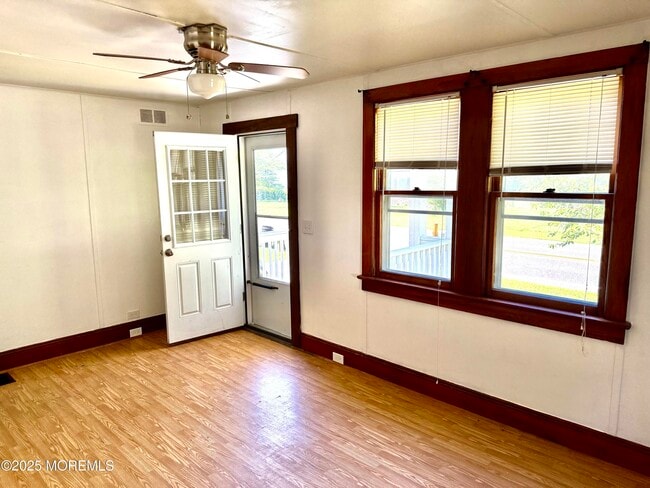 Building Photo - 155 Wells Mills Rd