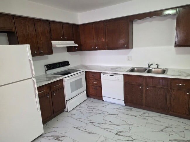 Foto del edificio - For Rent