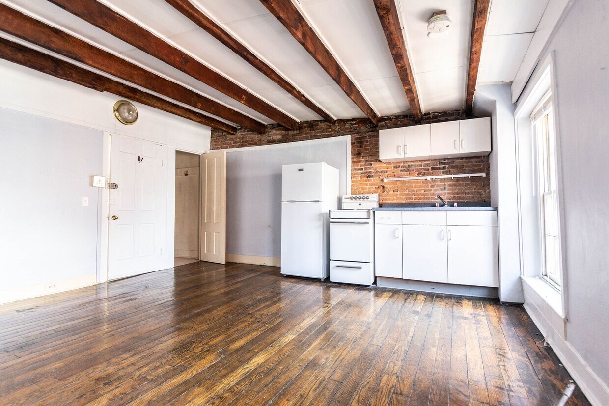 Primary Photo - BEACON HILL STUDIO $2250 SEPTEMBER 1ST MOV...