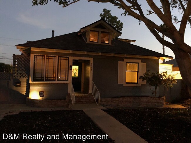 Building Photo - 4 br, 2 bath House - 6857 Mohawk Street Un...