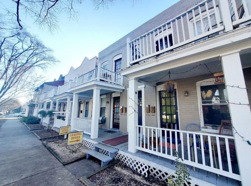 Primary Photo - 3209 Ellwood Ave