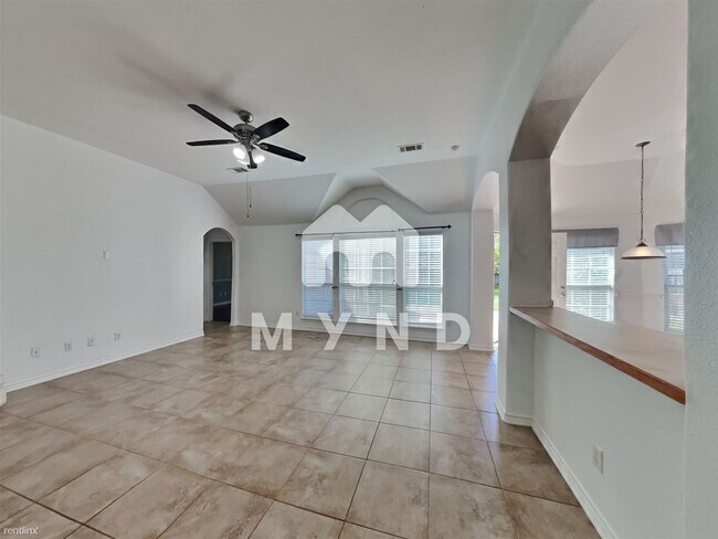 Building Photo - 4 br, 2 bath House - 11621 Crystal Falls Dr
