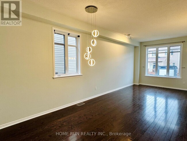 Building Photo - 166 Calaveras Ave