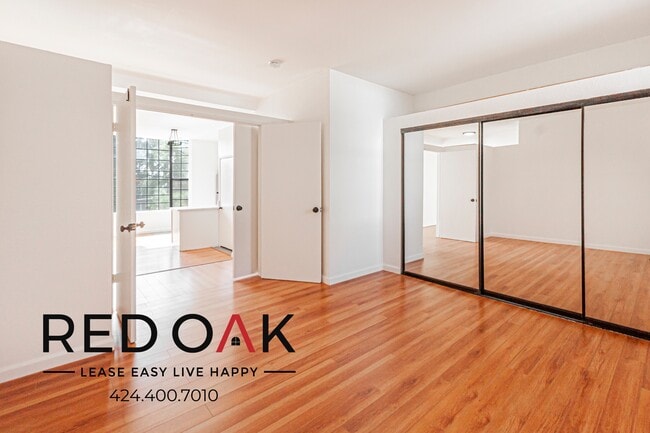 Foto del edificio - 10304 Tujunga Canyon Blvd