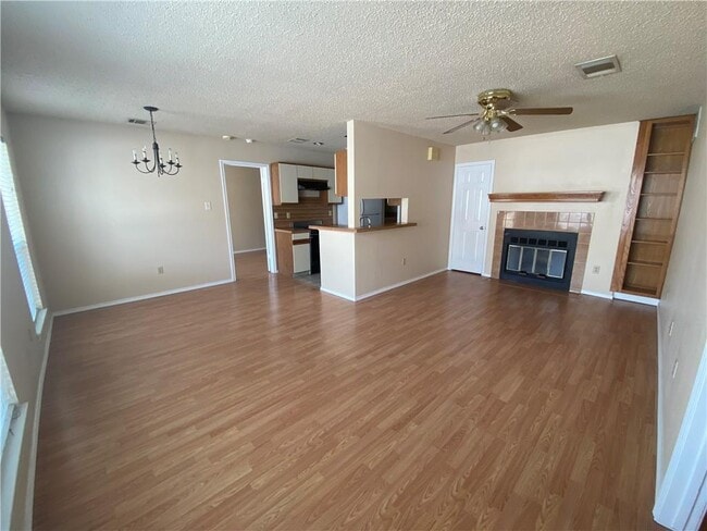 Building Photo - 2520 Quarry Rd