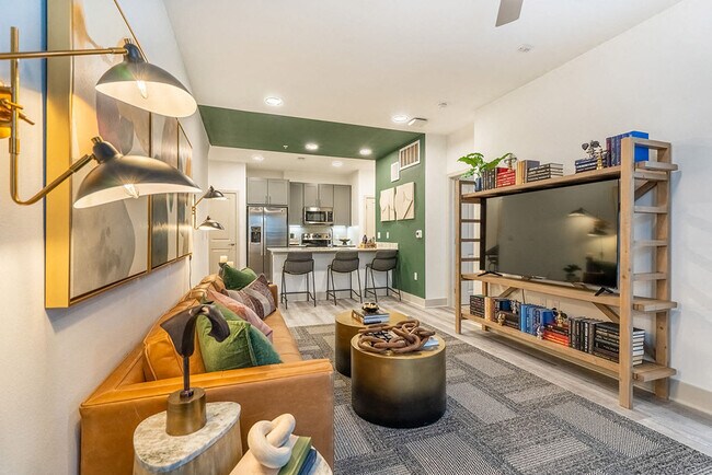 Foto del edificio - Move-In Special! 8 Weeks Free + $500 Off