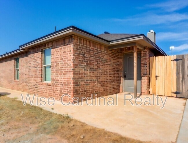 Foto del edificio - 17815 Private Rd 2160