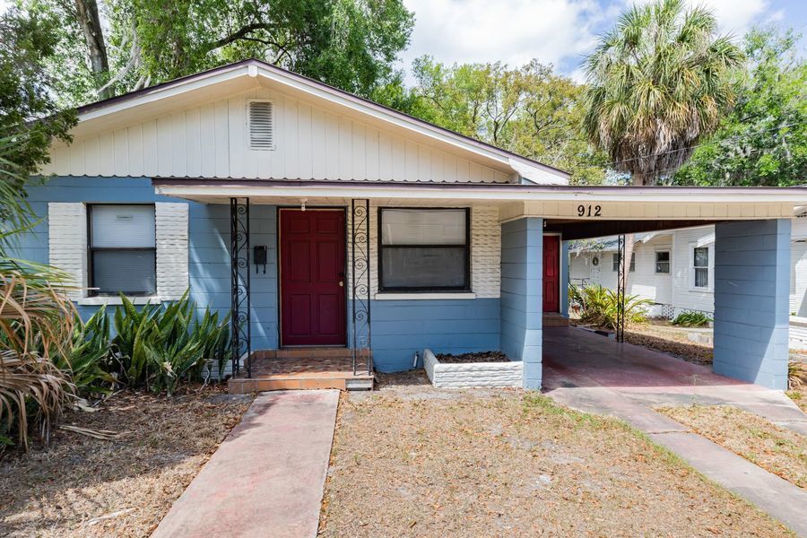 Primary Photo - 912 E Palmetto St