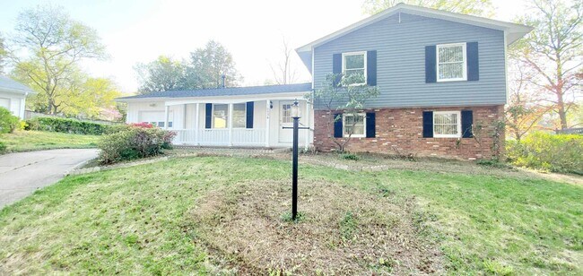 Building Photo - 10534 William Tell Lane