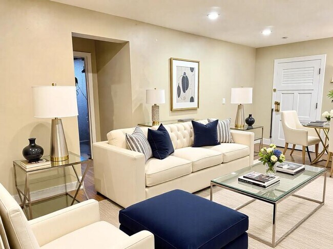 4 bedroom in Brookline MA 02446 - 4 bedroom in Brookline MA 02446 Apartment